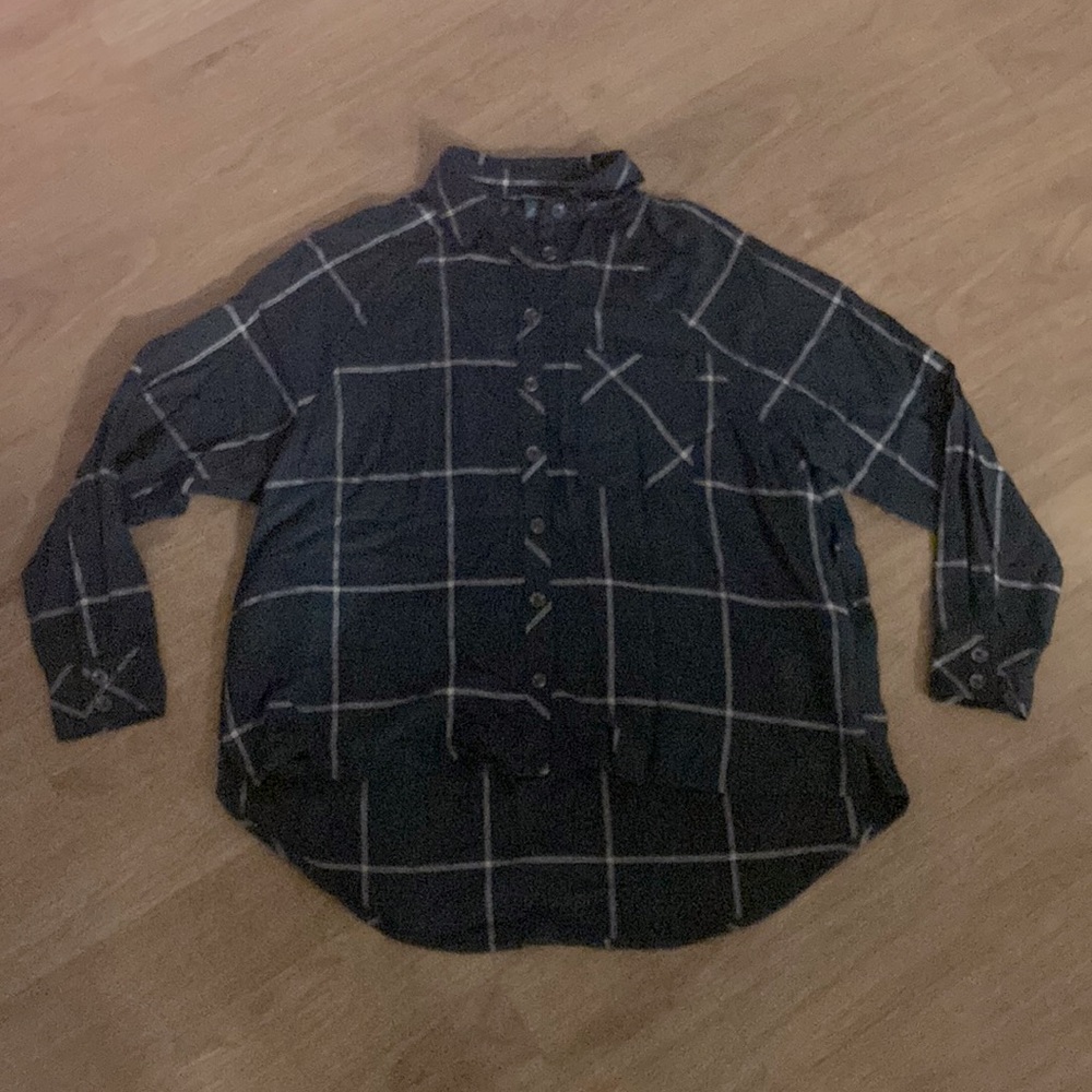 XS emerald green plaid shirt with a high-low back